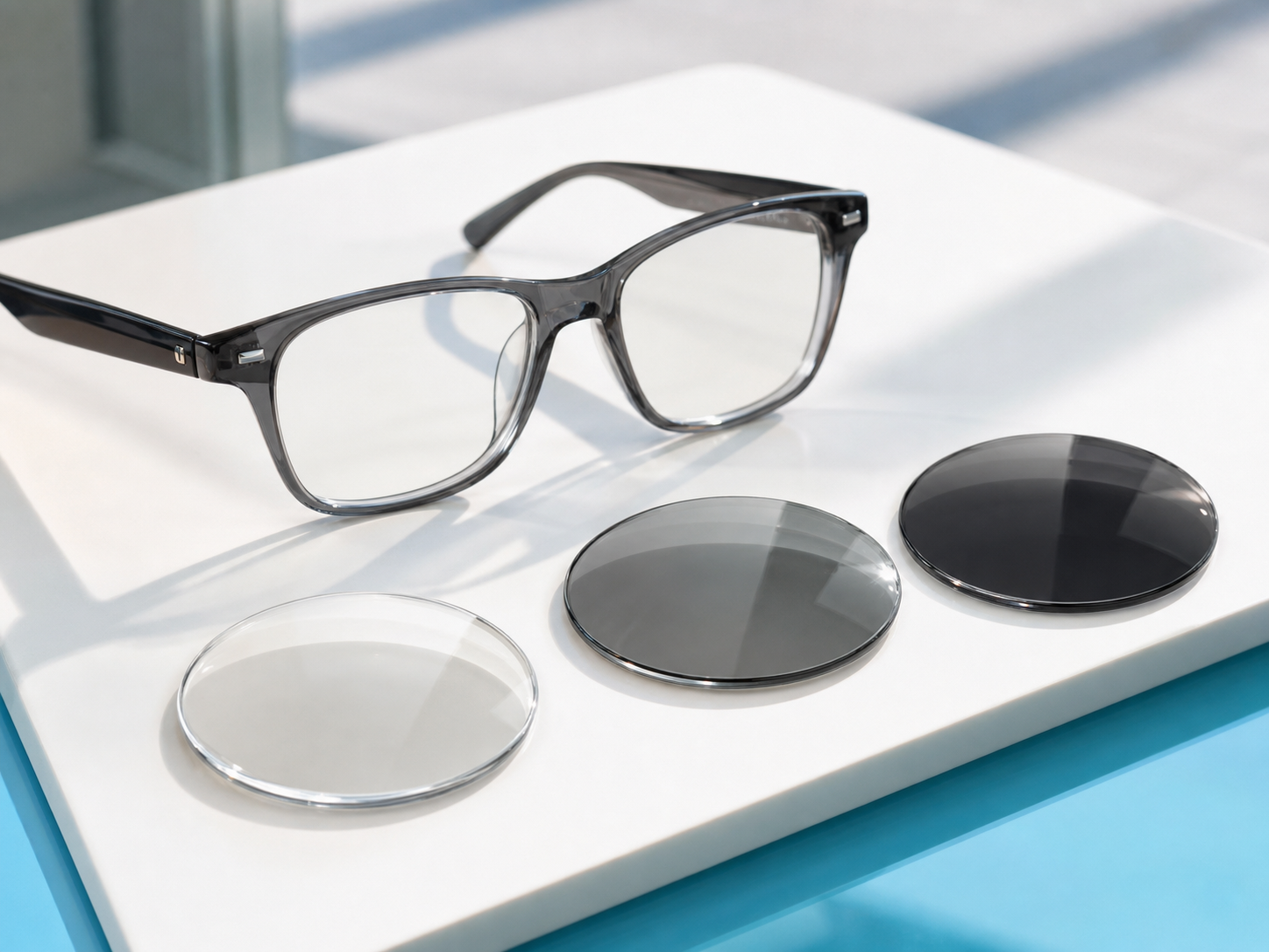 Lunas fotocromáticas GX7 en diferentes niveles de oscurecimiento